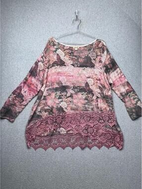 One World Live Romantic Floral Lace Hem Top 1X Plus Lagenlook Artistic Boho Chic